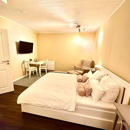 Zentrales Apartment Mit Terrasse Bremen Ngoại thất bức ảnh