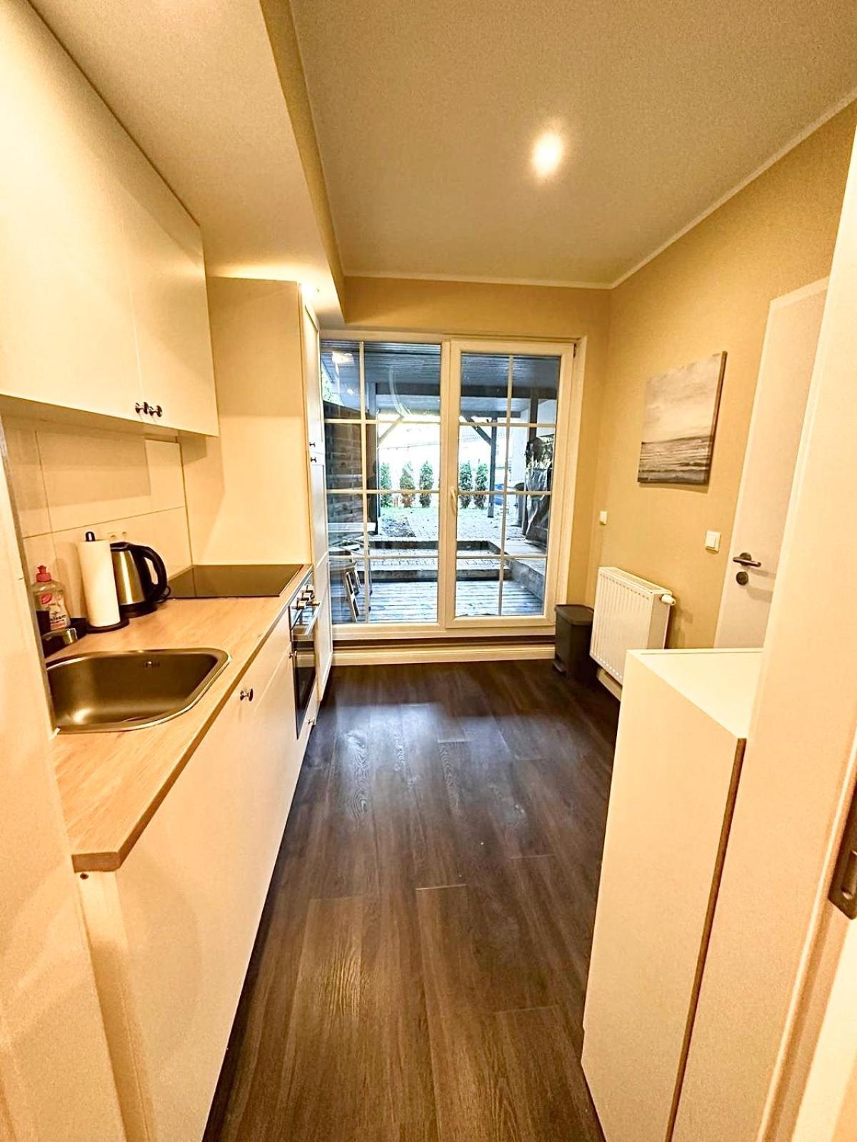 Zentrales Apartment Mit Terrasse Bremen Ngoại thất bức ảnh